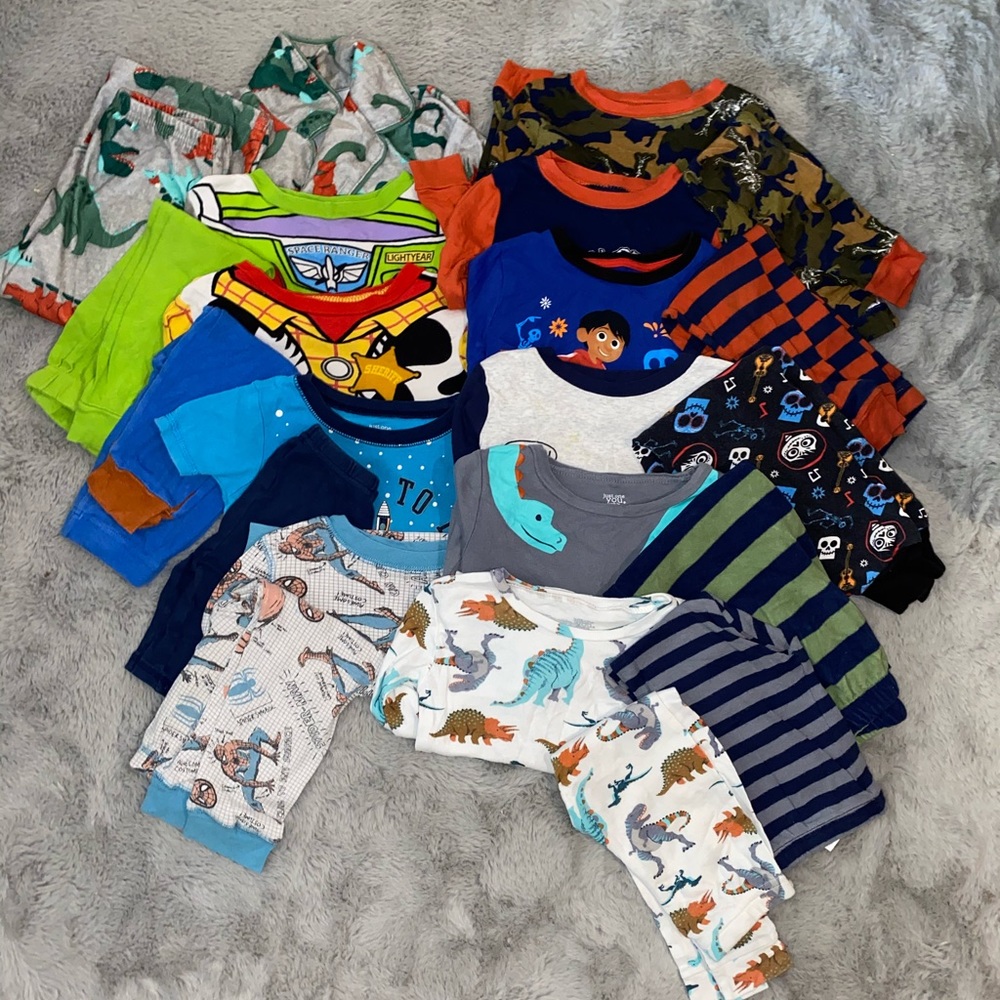 Toddler boys pajama bundle